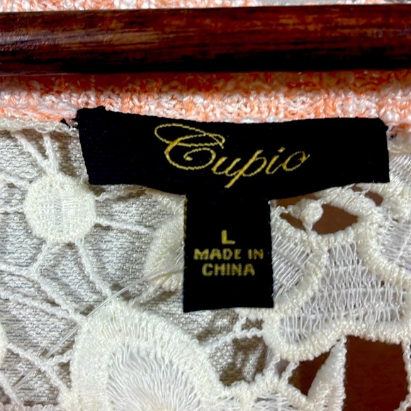 Cupio peach pink light weight sweater with full lace back - Picture 3 of 5